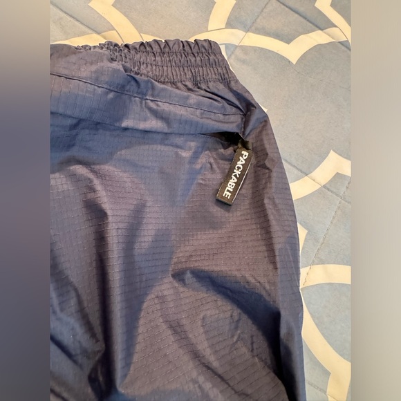 Windward Gear ”A Chapin Company”, Waterproof Breathable Windbreaker Pants! - Picture 6 of 12